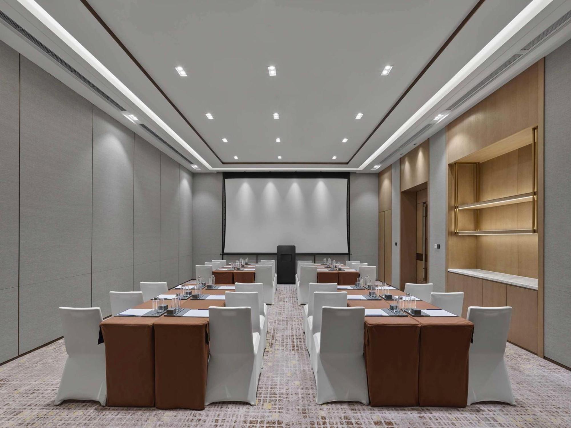 Doubletree By Hilton Chengdu Riverside - Close To Panda Base And Chengdu East Railway Eksteriør billede